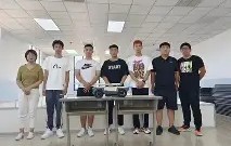 游泳附加赛掀起高潮，闽南旋风队鏖战岭东麒麟队，老将里程碑之夜——临场应变见真章的简单介绍-九游官网